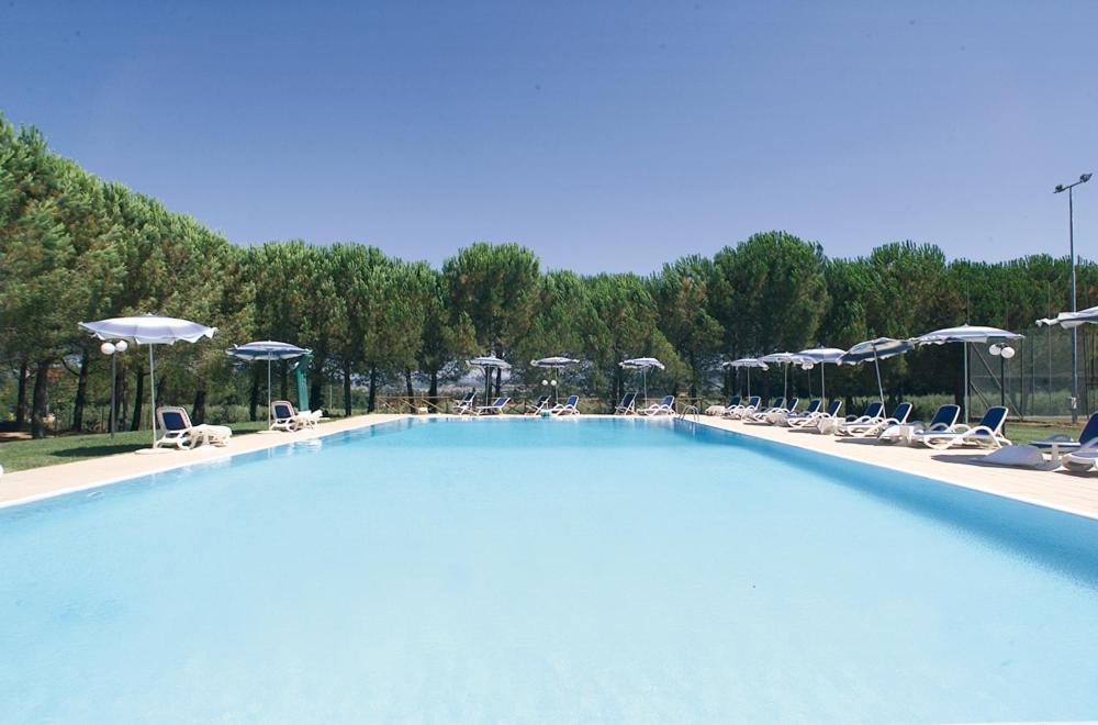 Ranch Hotel Скарлино Екстериор снимка