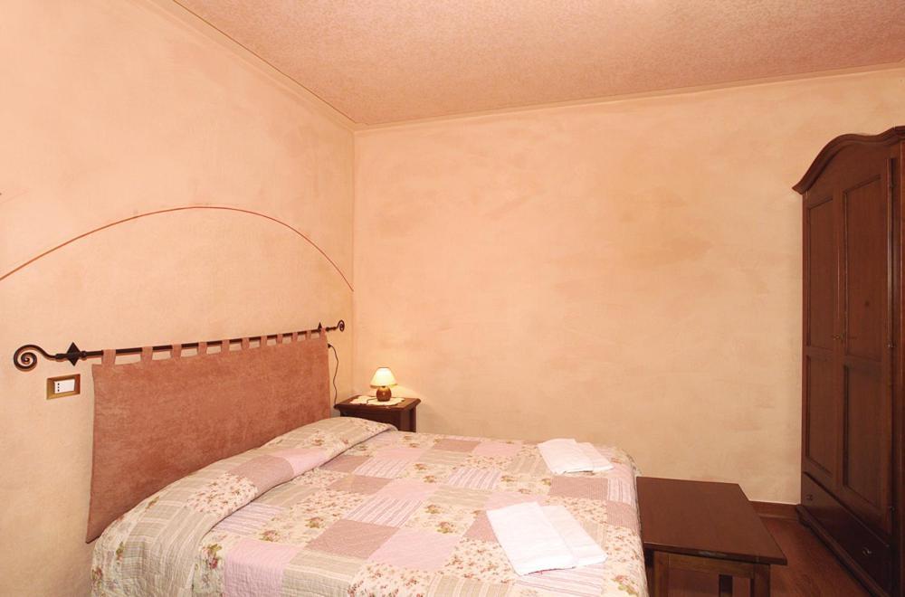 Ranch Hotel Скарлино Стая снимка