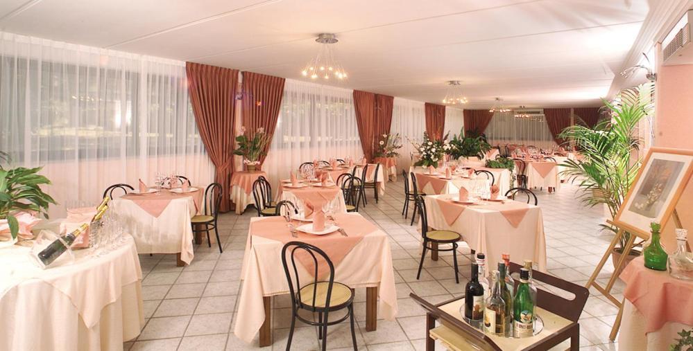 Ranch Hotel Скарлино Екстериор снимка